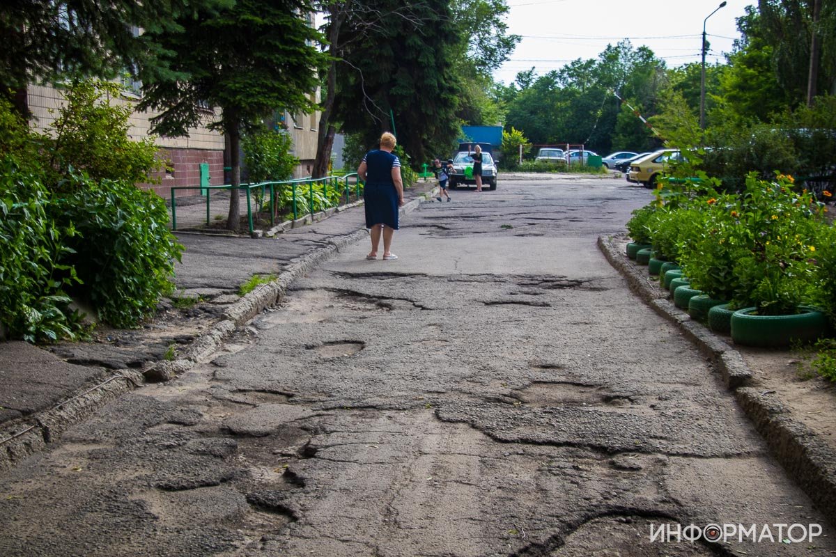 «Ноль вообще»: что думают избиратели Днепра о депутате Екатерине Буре 9