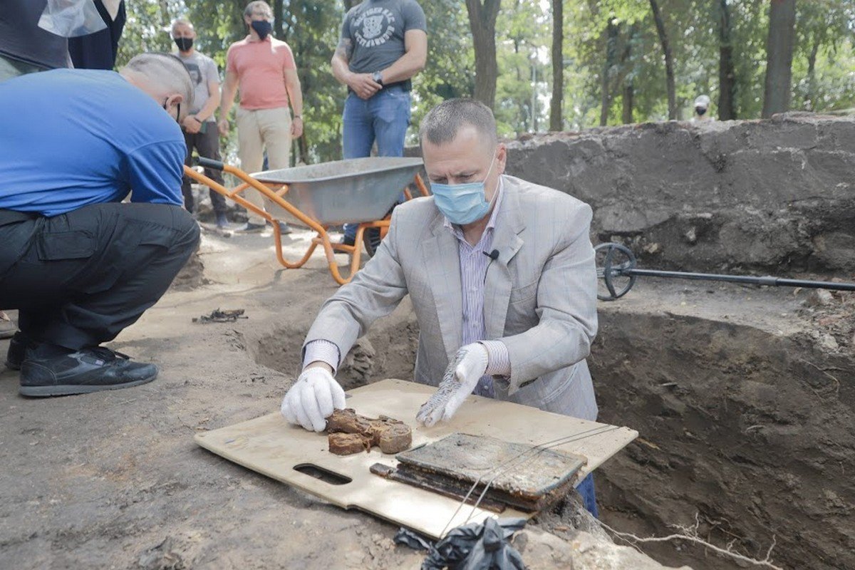 Мэр Днепра рассказал, как проходят поиски останков Поля в Днепре 5