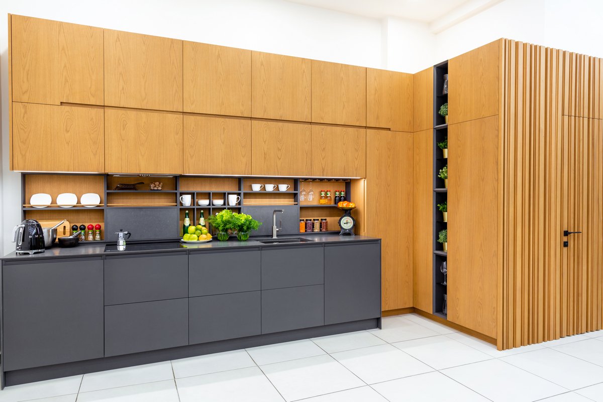 Что такое "невидимые двери" и где их заказать: рассказывает директор ET Group 1