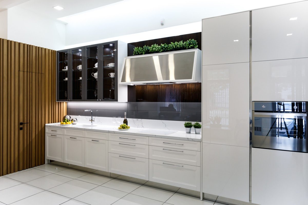 Что такое "невидимые двери" и где их заказать: рассказывает директор ET Group 7