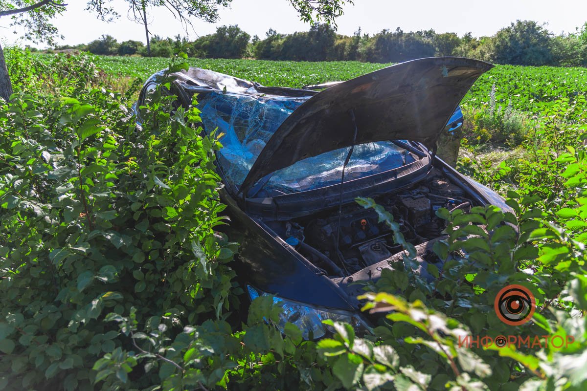 Автомобиль поврежден Автомобиль поврежден