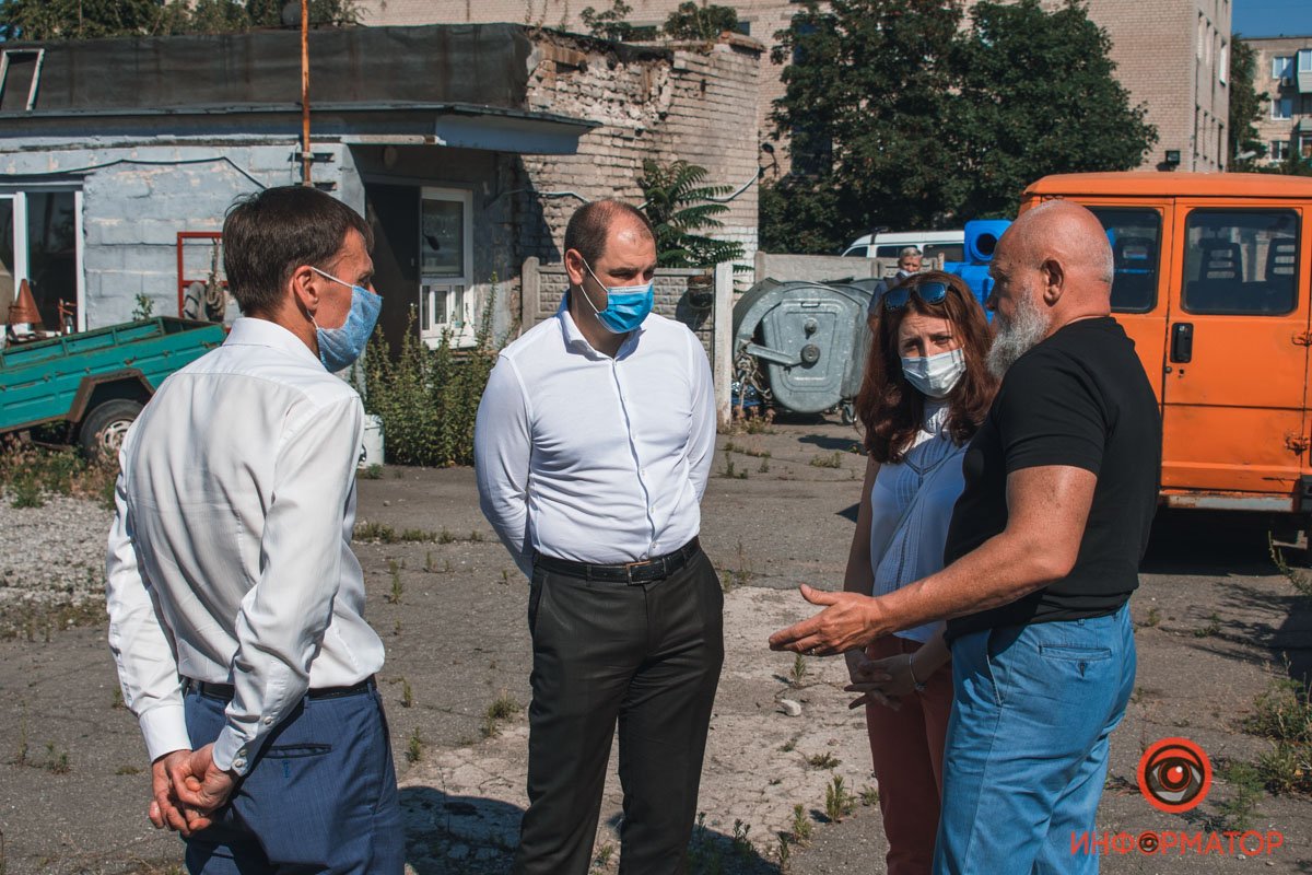 Компания ИНТЕРПАЙП СТАЛЬ помогла возобновить работу системы экомониторинга на улице Осенней 1