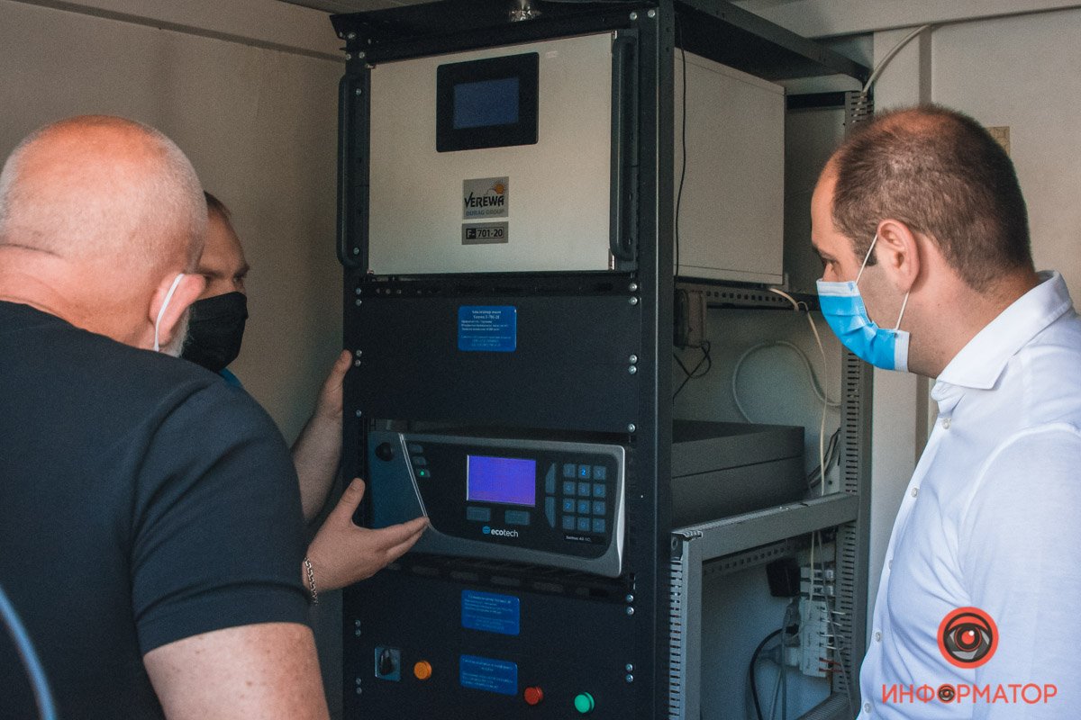 Компания ИНТЕРПАЙП СТАЛЬ помогла возобновить работу системы экомониторинга на улице Осенней 2