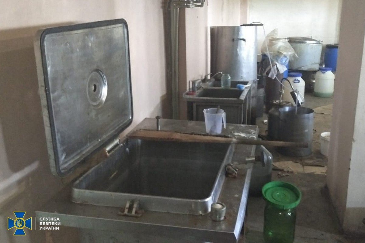 На спирт оформляли поддельные свидетельства качества На спирт оформляли поддельные свидетельства качества