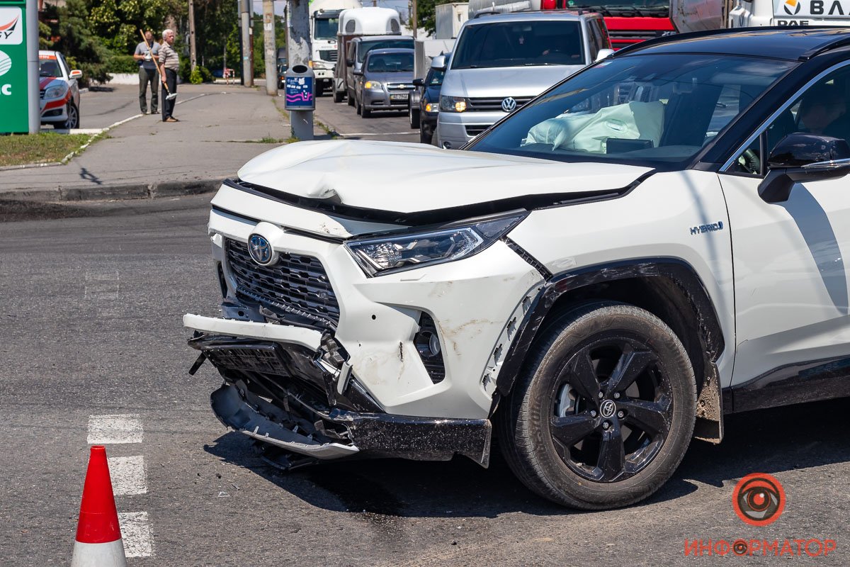 Повреждения Toyota Повреждения Toyota