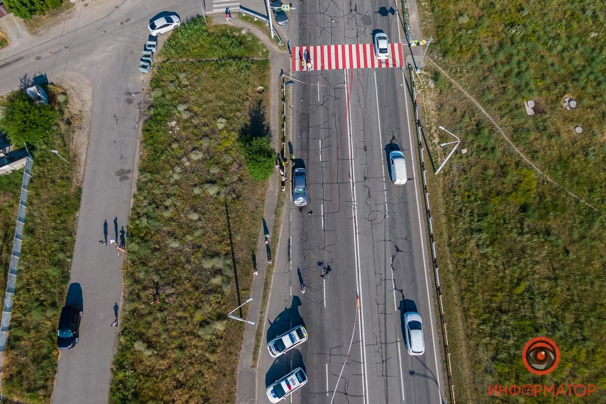 В Днепре на Полтавском шоссе BMW столкнулся с мотоциклом: мужчина умер на месте 9