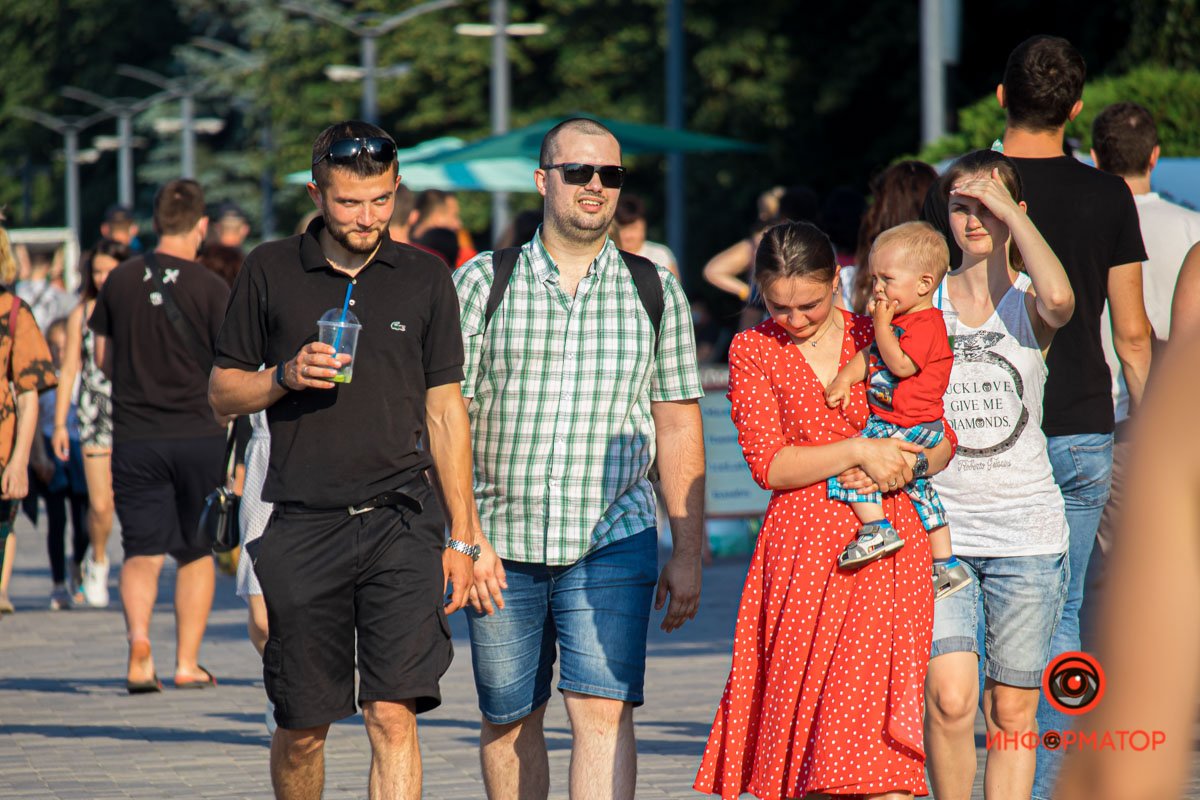 Как жители Днепра провели День молодежи 2020 17