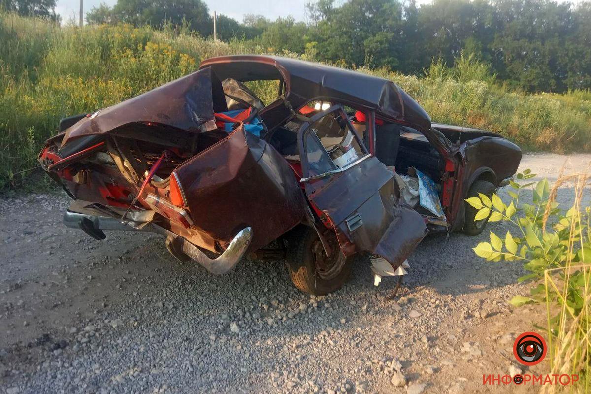 Автомобиль превратился в груду металла Автомобиль превратился в груду металла