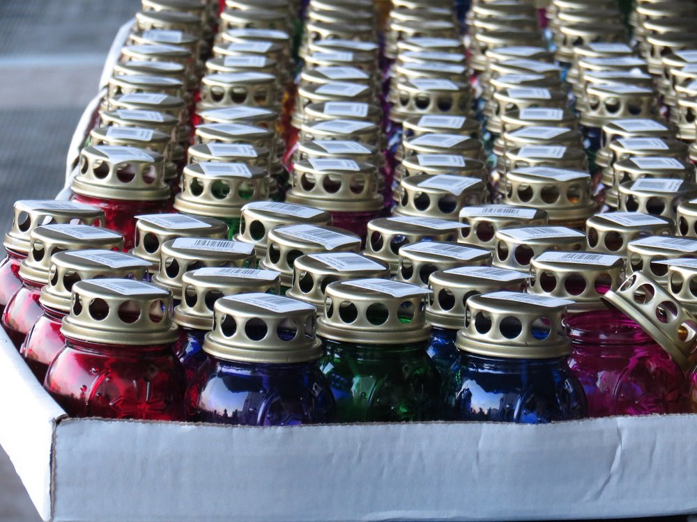 В Днепр привезли Свет мира из Вифлеема (ФОТО) 3