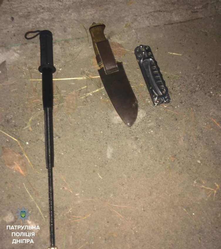 В Днепре двоих мужчин удерживали в подвале гаража (ФОТО) 3