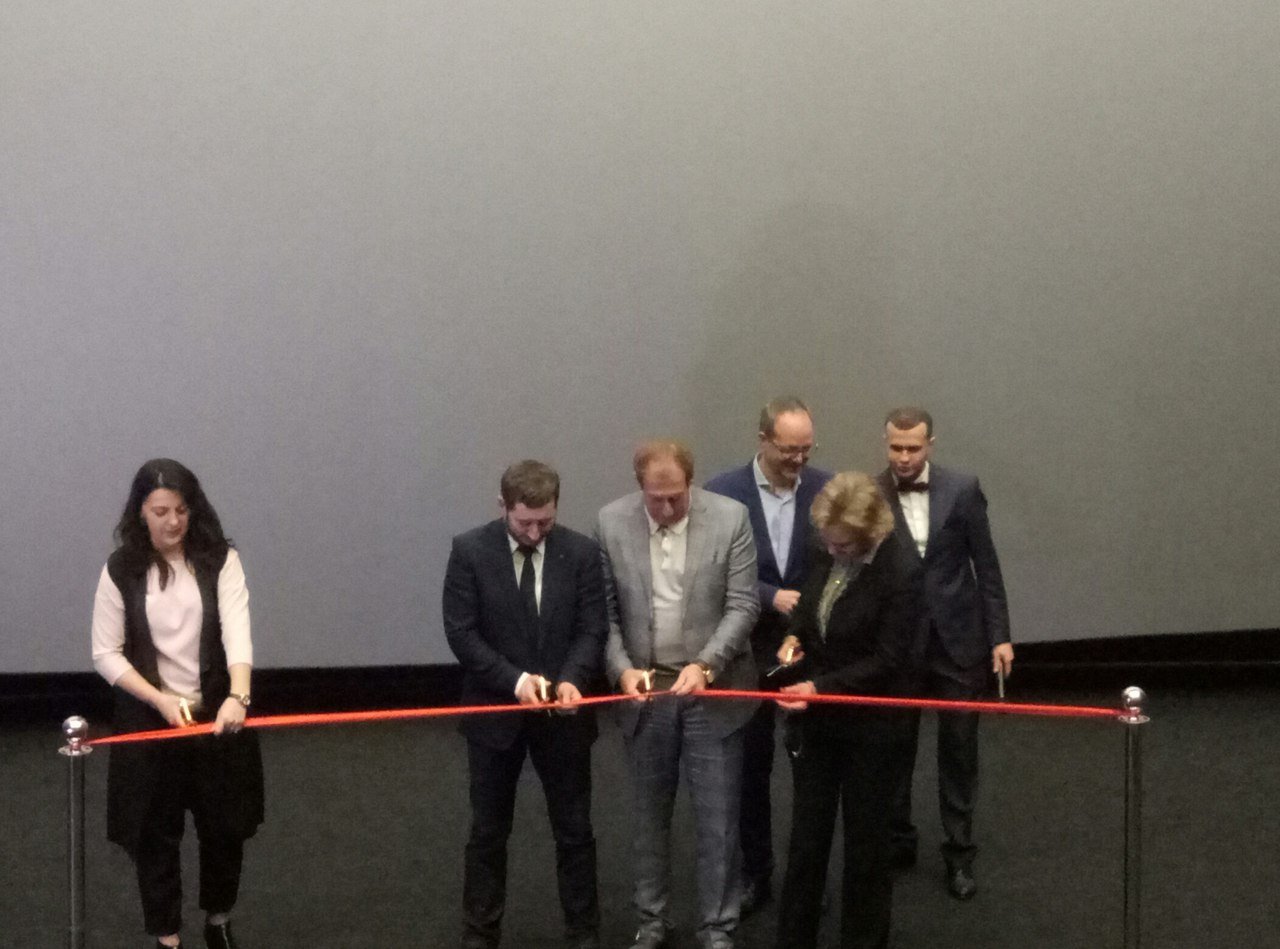 В Днепре открыли IMAX: как это было (ФОТО) 9