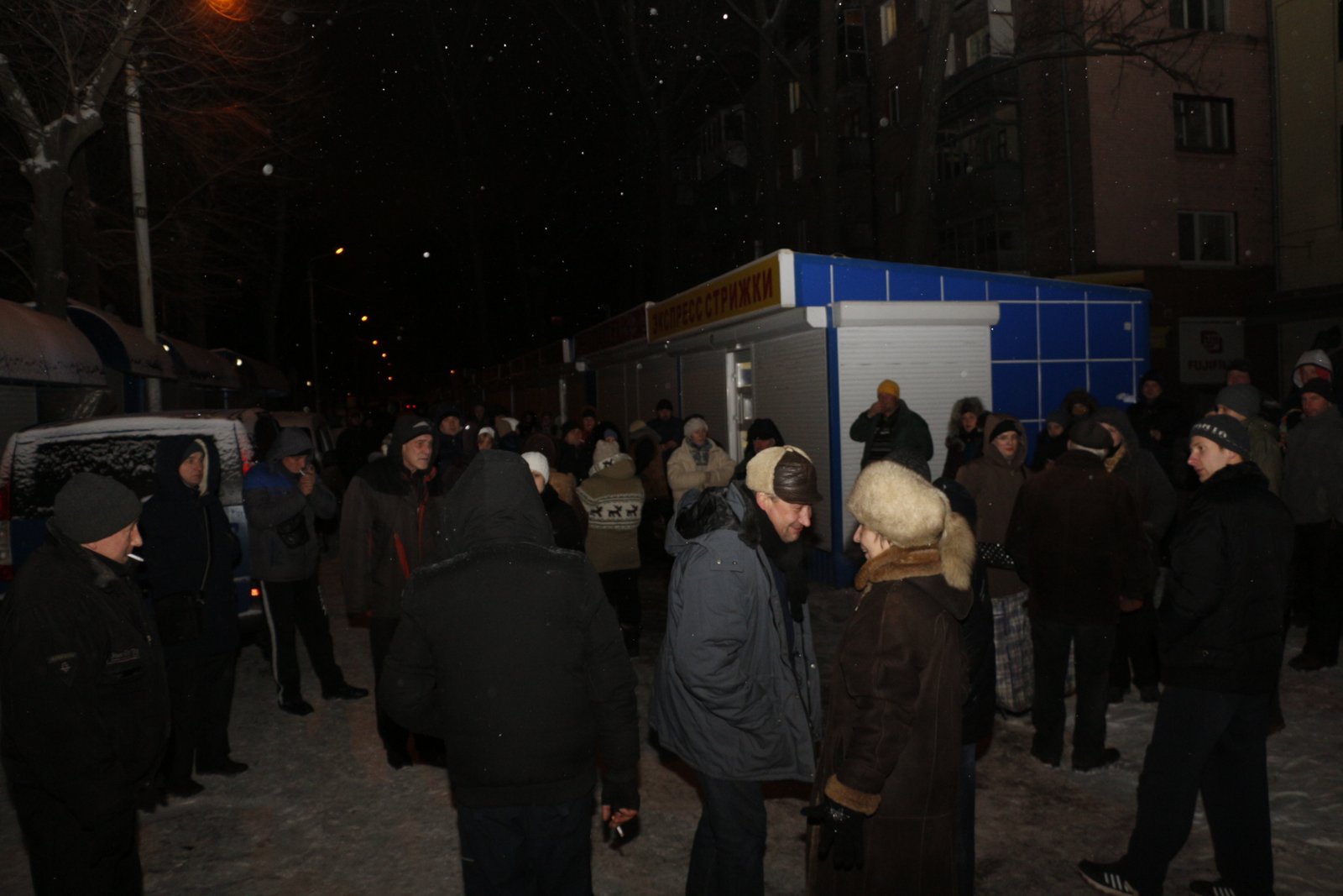 Очередной митинг на 12-м квартале: предприниматели вышли защищать свои киоски 1