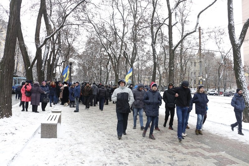 Почему митингующие перекрыли проспект Яворницкого (ФОТО, ВИДЕО) 4