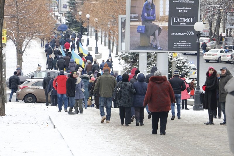 Почему митингующие перекрыли проспект Яворницкого (ФОТО, ВИДЕО) 11