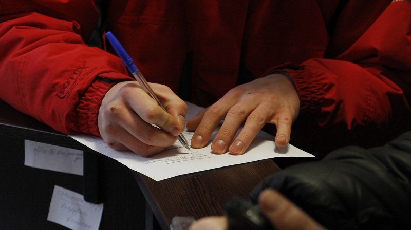 Почему митингующие перекрыли проспект Яворницкого (ФОТО, ВИДЕО) 15