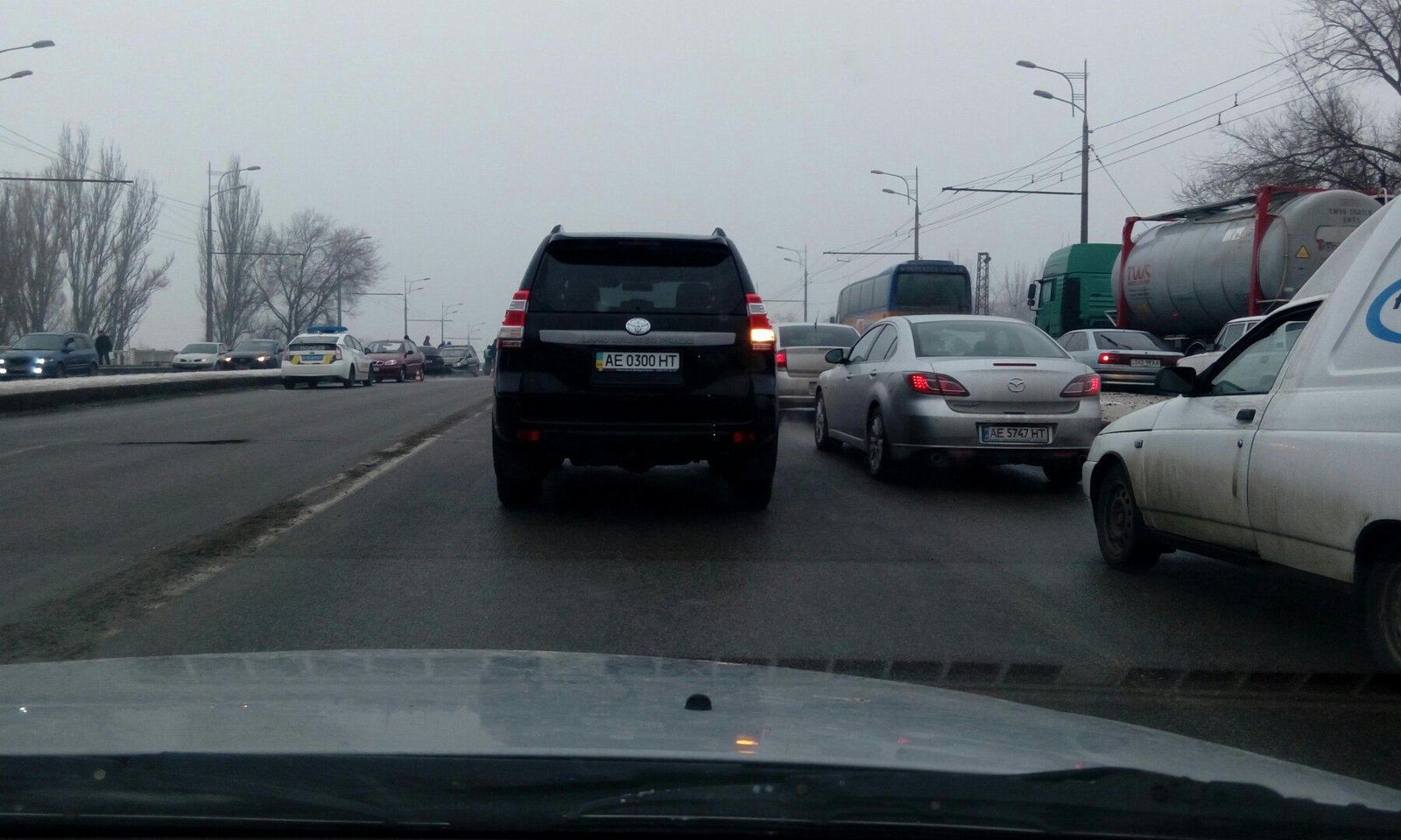Серьезные ДТП на Слобожанском проспекте, в районе Нового моста и Нашей Правды: образовалась пробка (ФОТО) 17