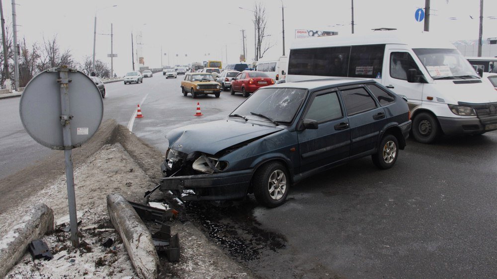 Возле Нашей Правды столкнулись 11 машин: причины и подробности (ФОТО, ВИДЕО) 3