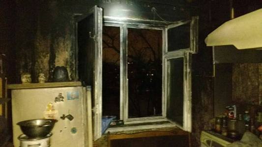 Пожар в пятиэтажке в Днепре: есть пострадавшие (ФОТО) 1