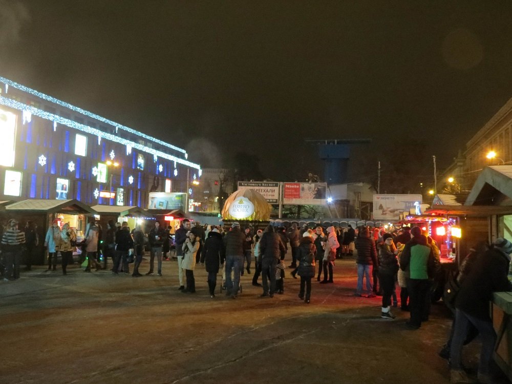 В Днепре впервые встретили Европейское Рождество (ФОТО) 6