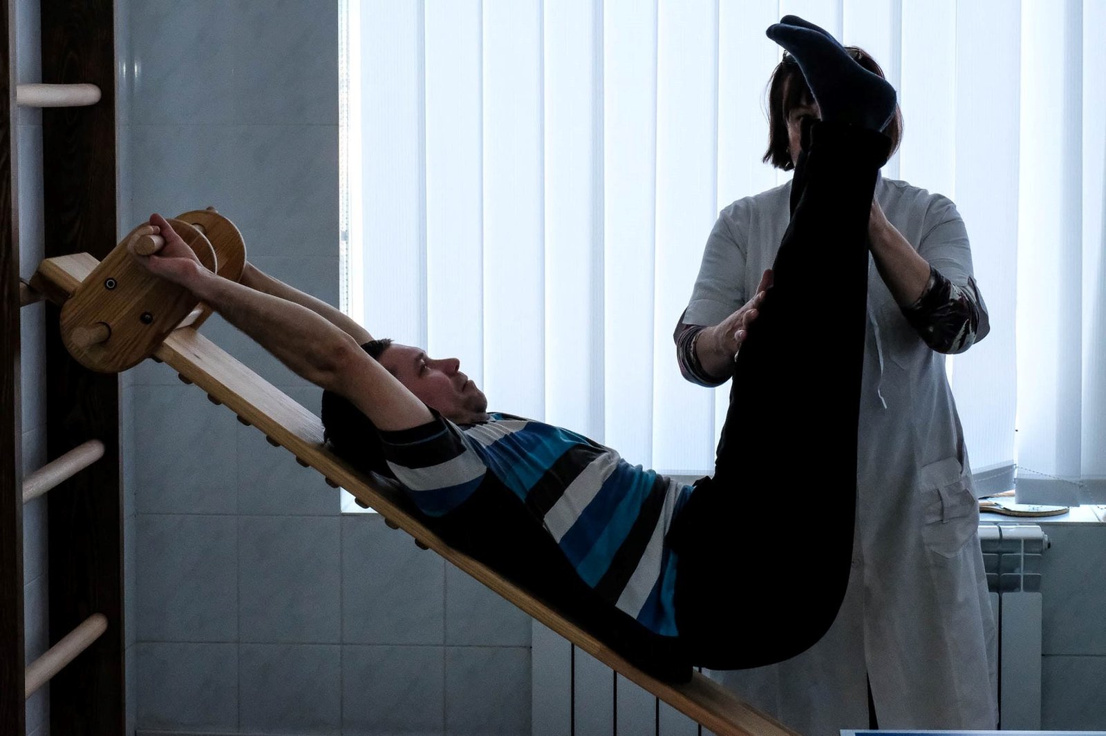 Год спустя: уникальный Центр реабилитации в Днепре продолжает спасать души и тела воинов АТО (ФОТО) 5