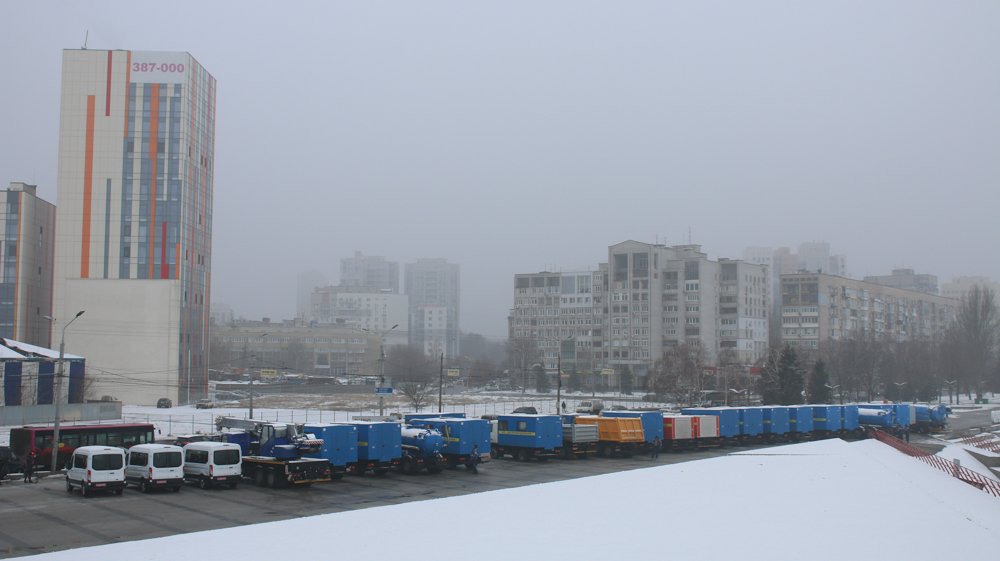 В Днепре показали новую коммунальную технику специального назначения (ФОТО) 7