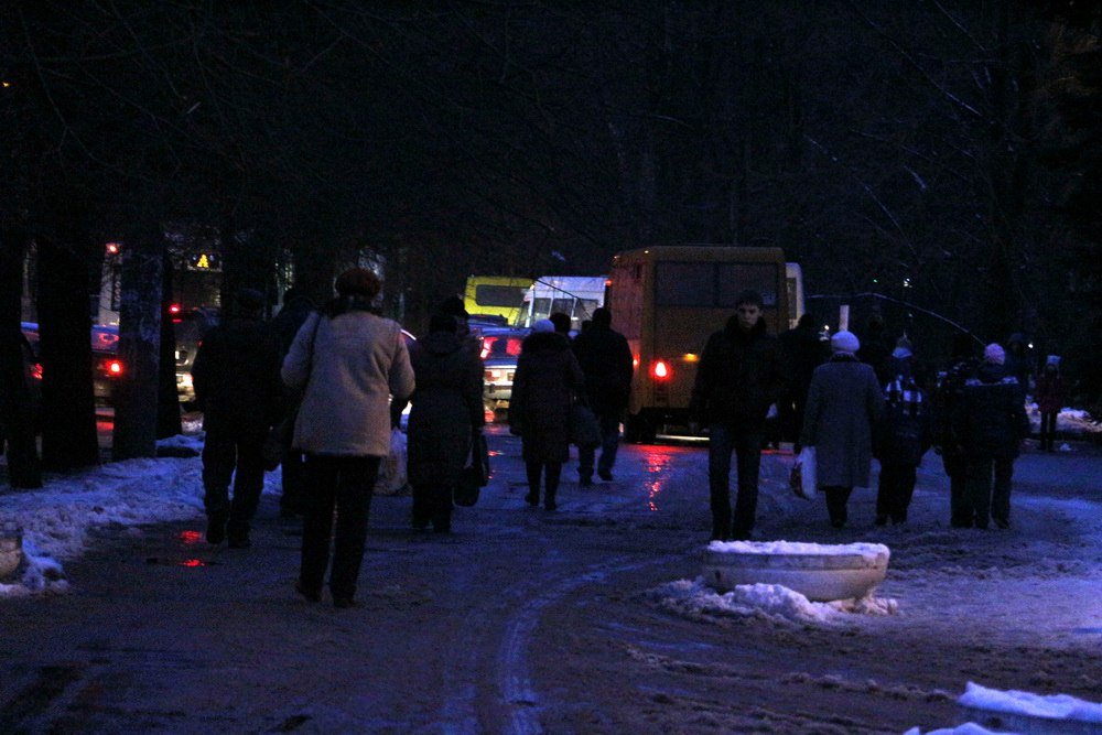 Авария на Гагарина: Kia, Skoda и Range Rover заблокировали часть проспекта (ВИДЕО, ФОТО) 6