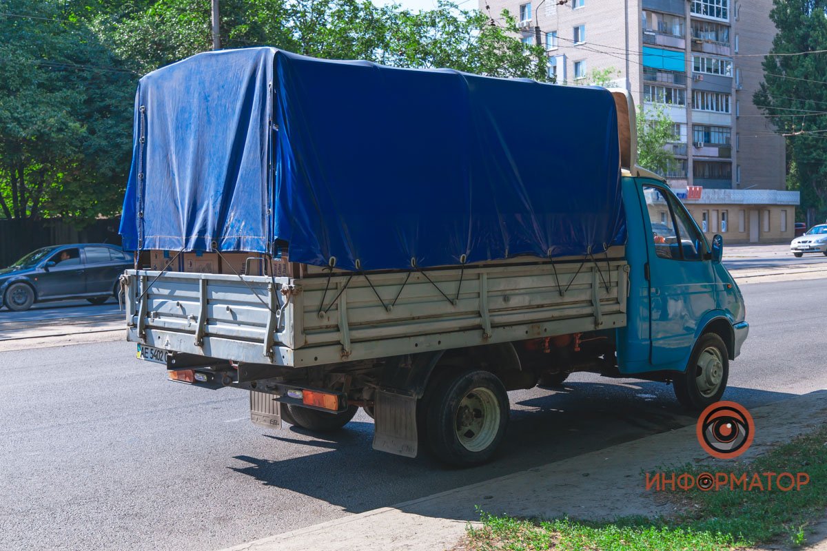 Мужчина ехал в ГАЗели, когда почувствовал себя плохо