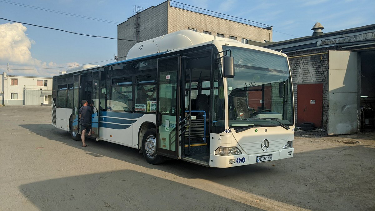 Оба автобуса прибыли к нам из Франции Оба автобуса прибыли к нам из Франции