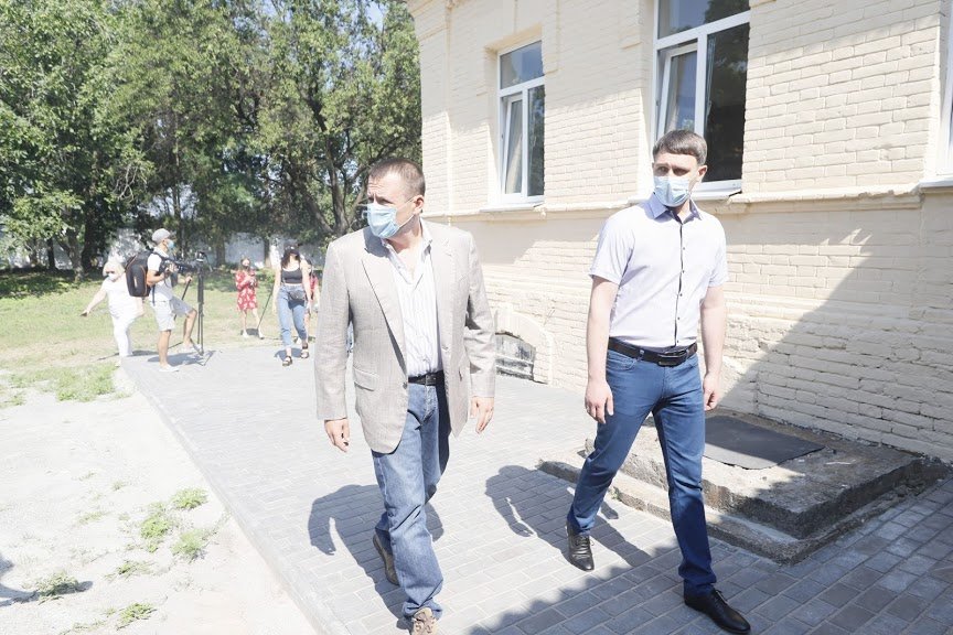 Где в Днепре будут помогать тем, кто оказался в сложных жизненных обстоятельствах 1