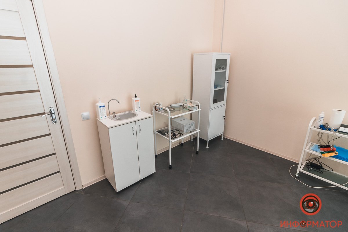 Пополнение в семье "Оксфорд Медикал": на Набережной Победы открылся третий филиал клиники 19