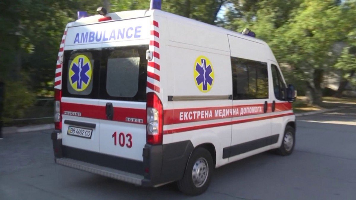 Массовое отравление дзюдоистов из Днепра в Кирилловке: 9 человек госпитализировали