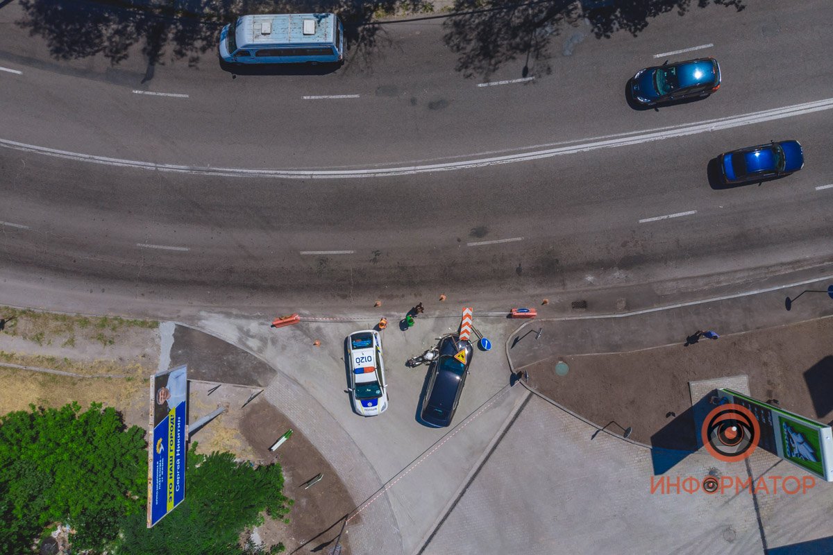 Мотоцикл двигался в сторону ж/м Тополь-1 Мотоцикл двигался в сторону ж/м Тополь-1