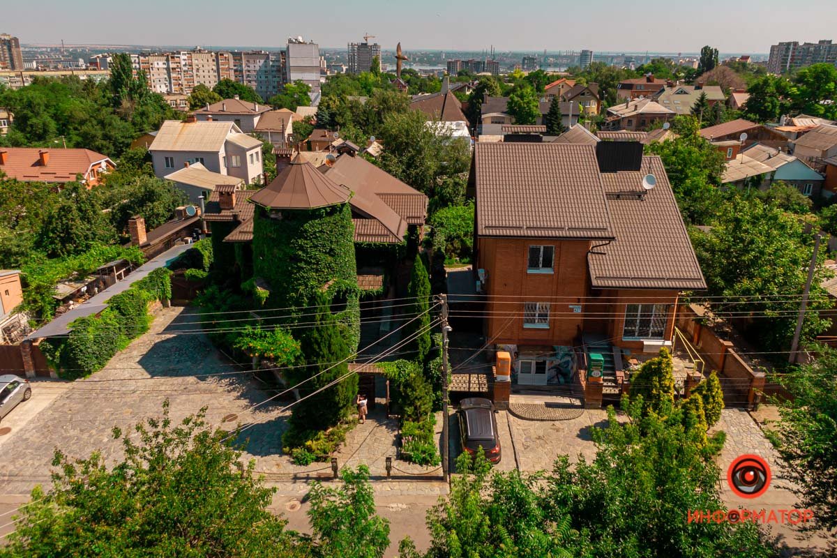 Немного зелени вам в ленту: как выглядит улица Драгоманова в Днепре в летний день 11