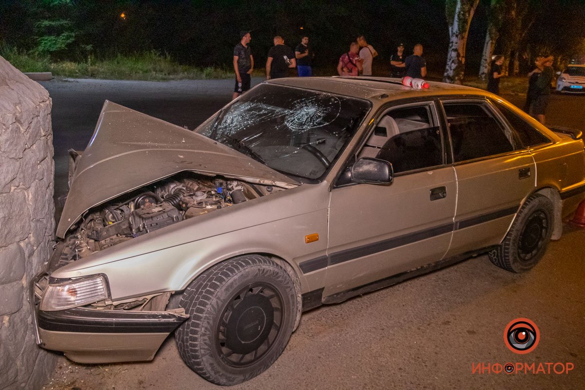 Мужчина вел себя агрессивно Мужчина вел себя агрессивно