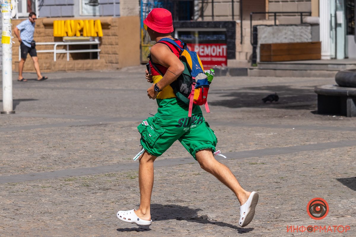 Если и перемещаться по улице, то только так