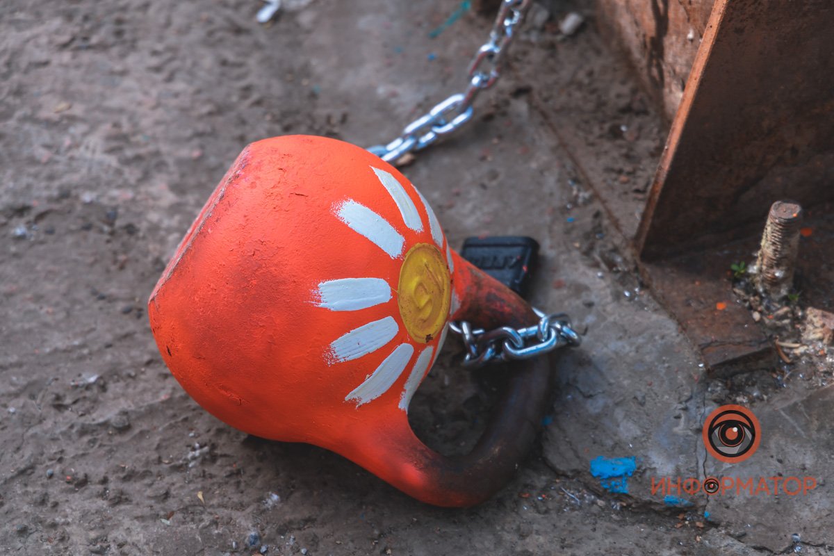 Йога, футбол и детский уголок: как выглядит креативный парк на набережной в Днепре 10