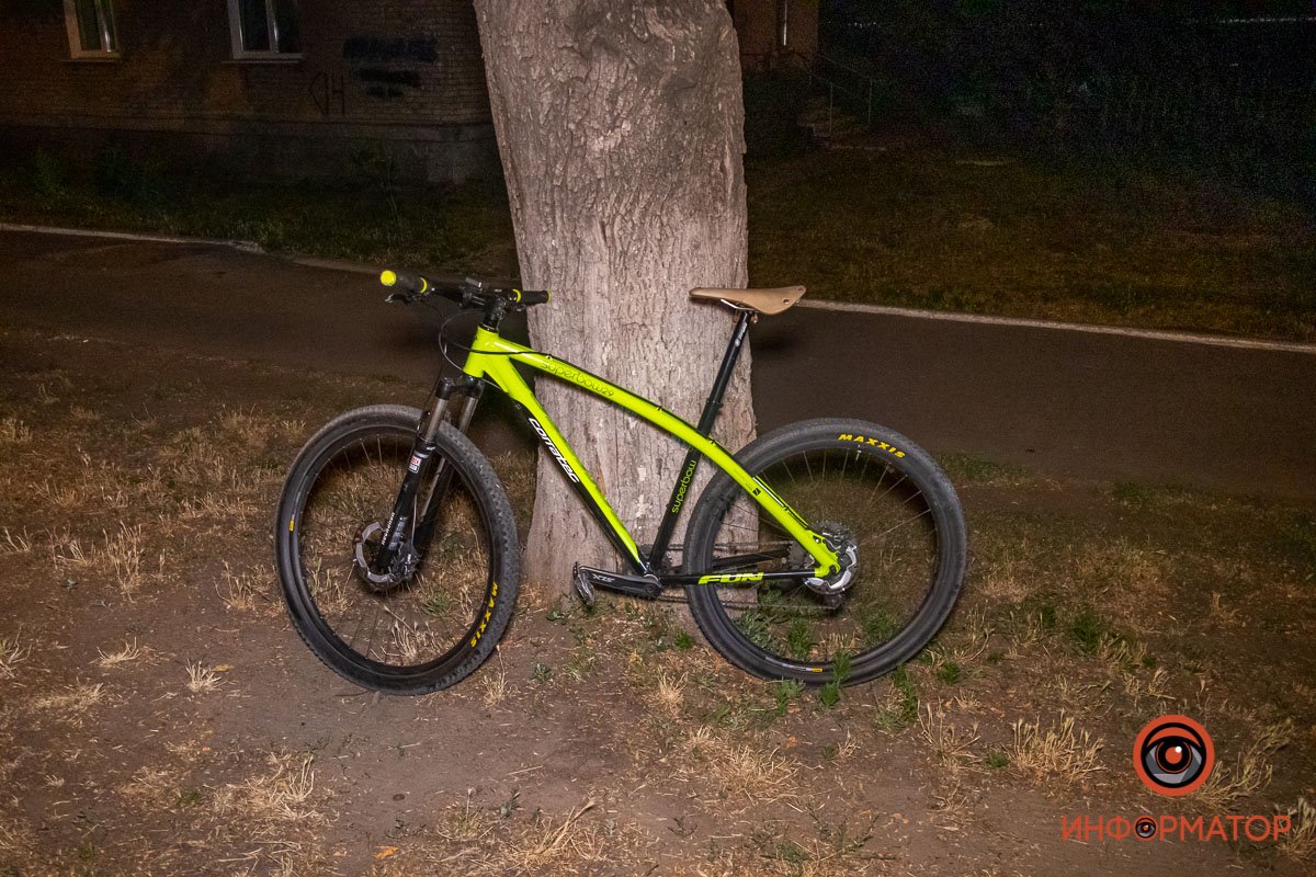 Велосипед убрали с проезжей части