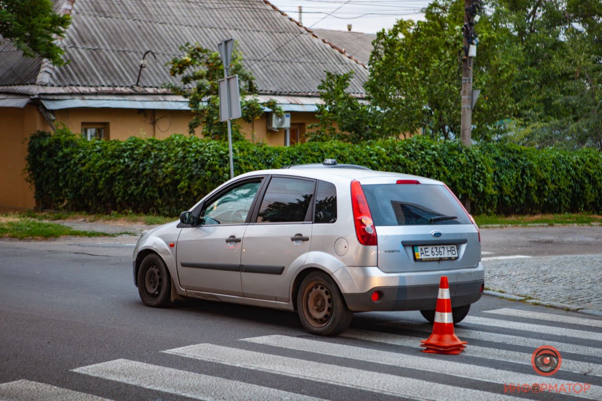 Авария произошла на перекрестке Авария произошла на перекрестке