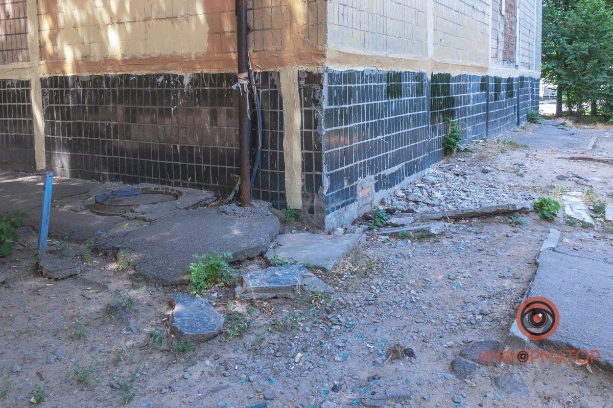 Выборы в Днепре: избиратели Абдулы Эльдарова мечтают о дорогах без ям 4