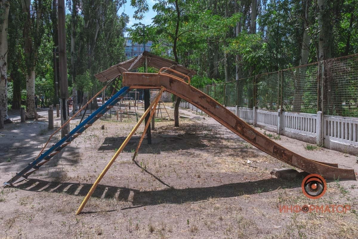 Выборы в Днепре: избиратели Абдулы Эльдарова мечтают о дорогах без ям 7