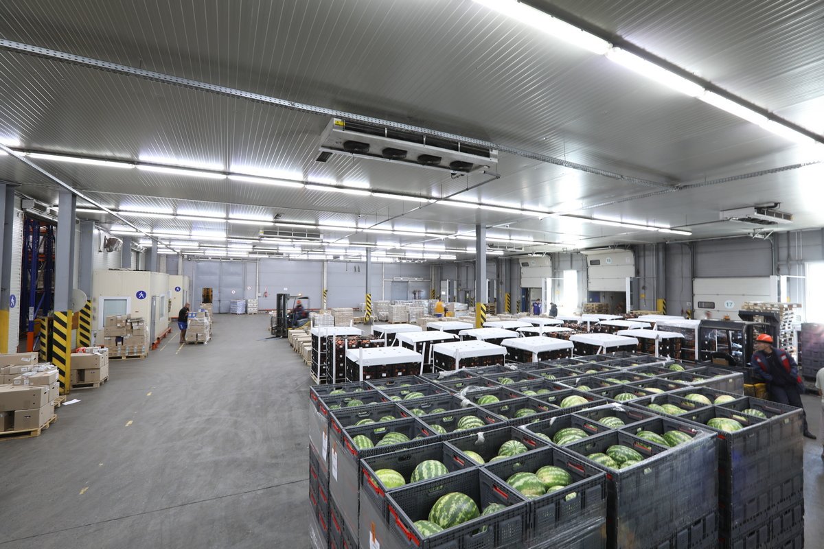 Автоматизация и собственный автопарк: СЕО АТБ Борис Марков рассказал о логистике компании 3