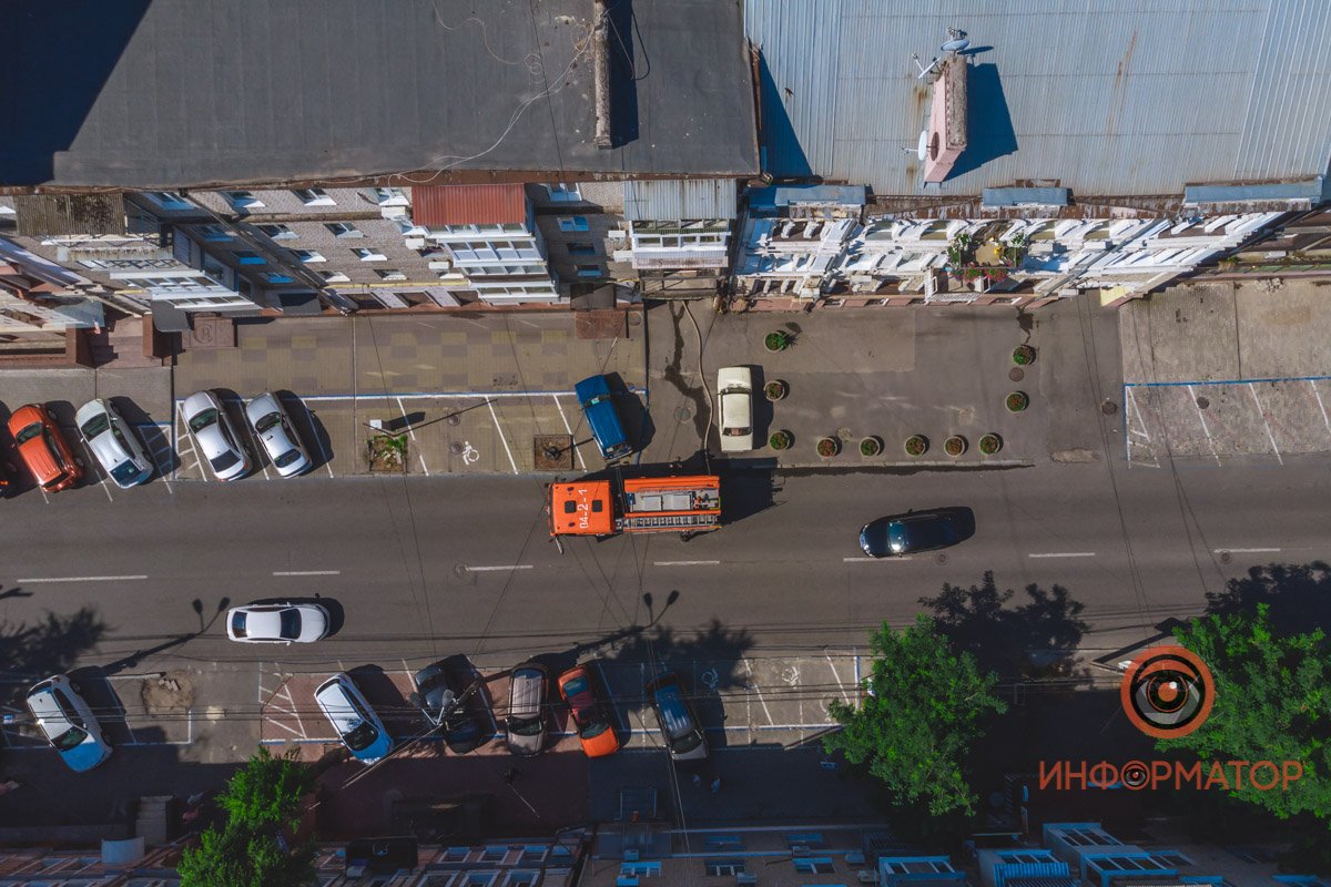 В Днепре на Староказацкой горел дом 5
