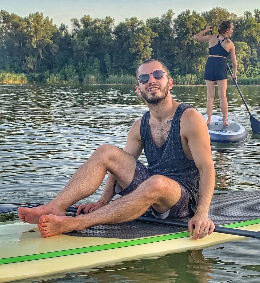 Лучшие пляжные фото девушек и парней Днепра в Instagram 30