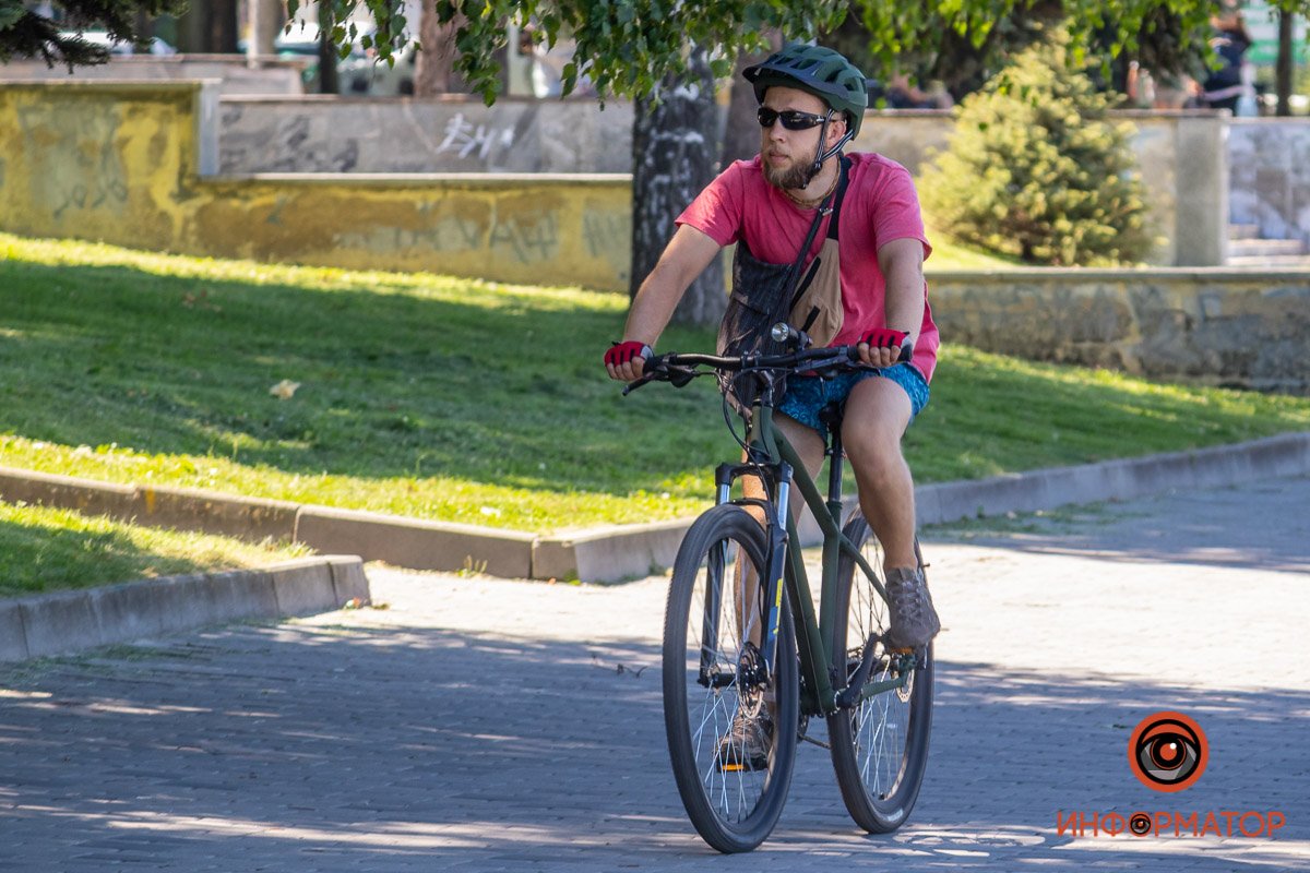 Днепр в лицах: как жители города проводят жаркие выходные 12