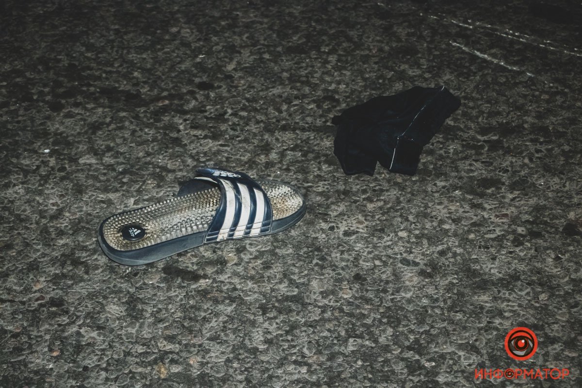 На место прибыли правоохранители и медики На место прибыли правоохранители и медики