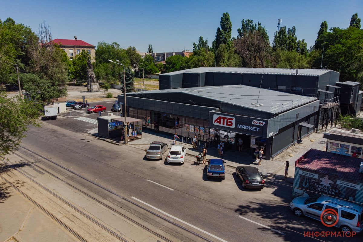 В Днепре на улице Каруны открылся новый "черный" АТБ 39