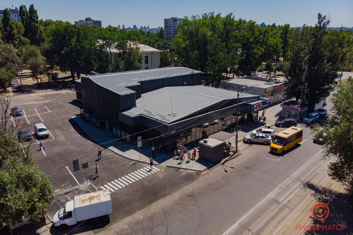 В Днепре на улице Каруны открылся новый "черный" АТБ 40