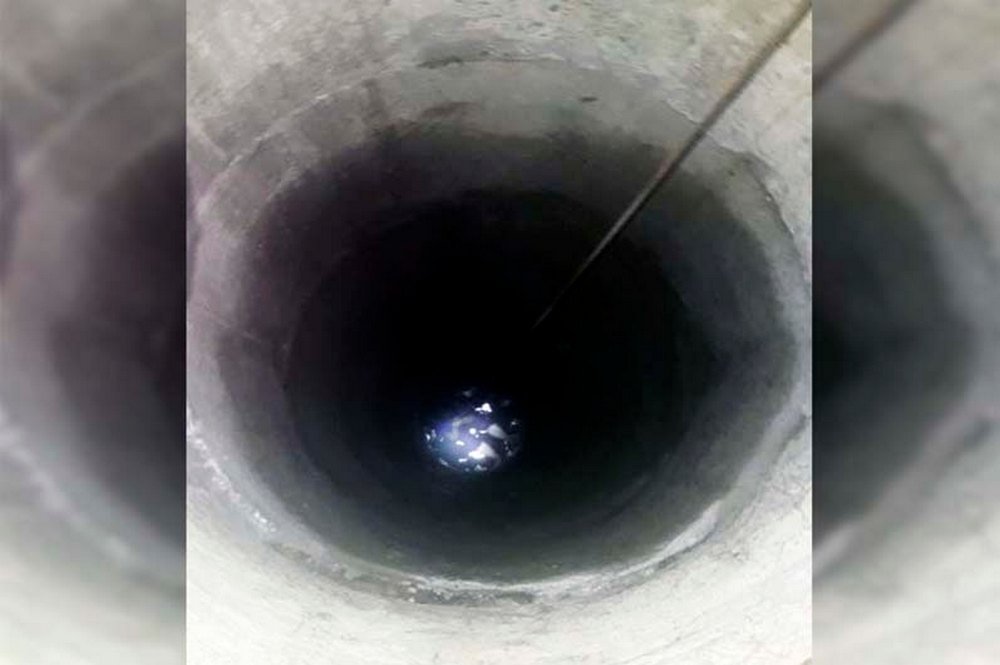 Пострадавшая упала в колодец, который находится на территории ее дома Пострадавшая упала в колодец, который находится на территории ее дома