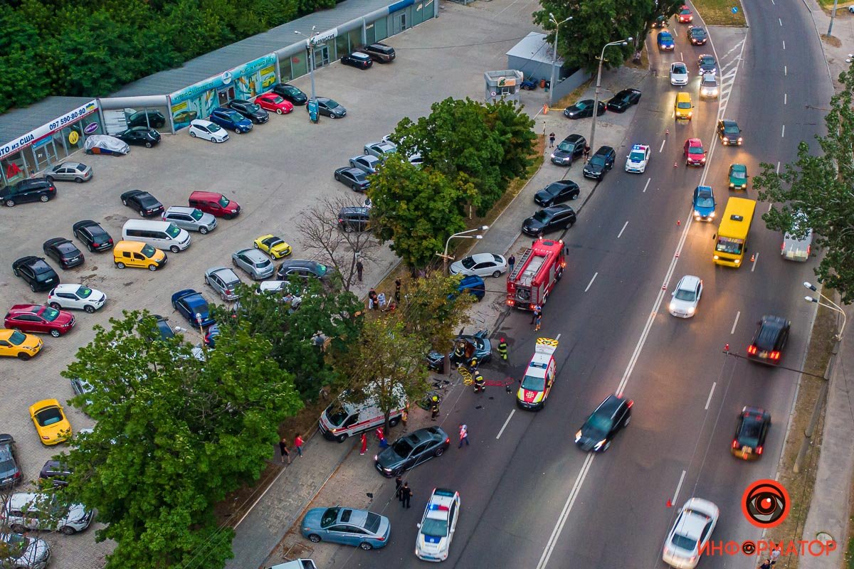 Авария произошла на Набережной Победы возле Мерефово-Херсонского моста