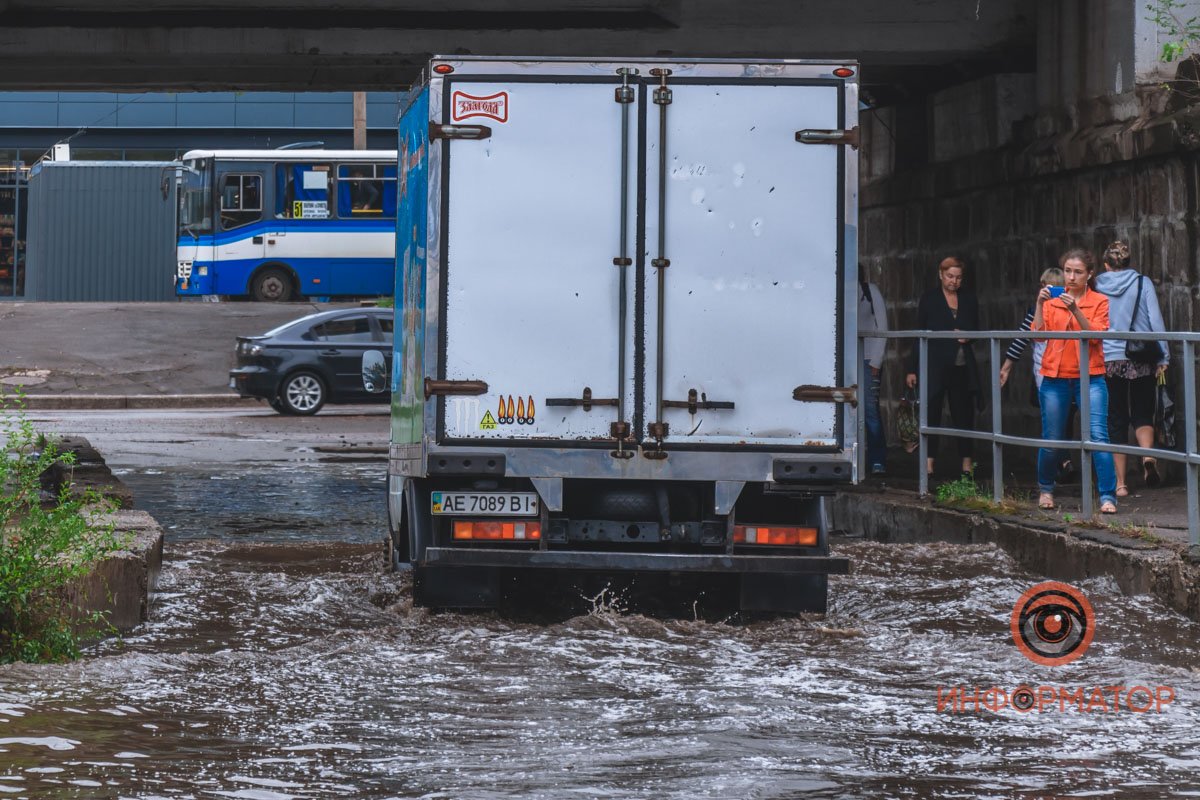 Некоторым улицам повезло не так, как центральным магистралям Некоторым улицам повезло не так, как центральным магистралям